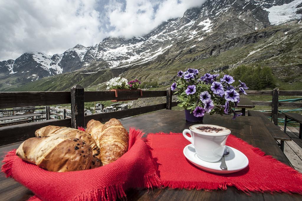 Hotel Baita Cretaz Breuil-Cervinia Eksteriør bilde