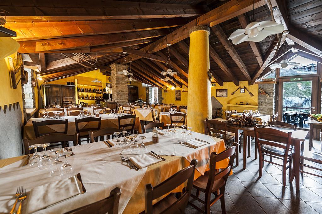 Hotel Baita Cretaz Breuil-Cervinia Eksteriør bilde